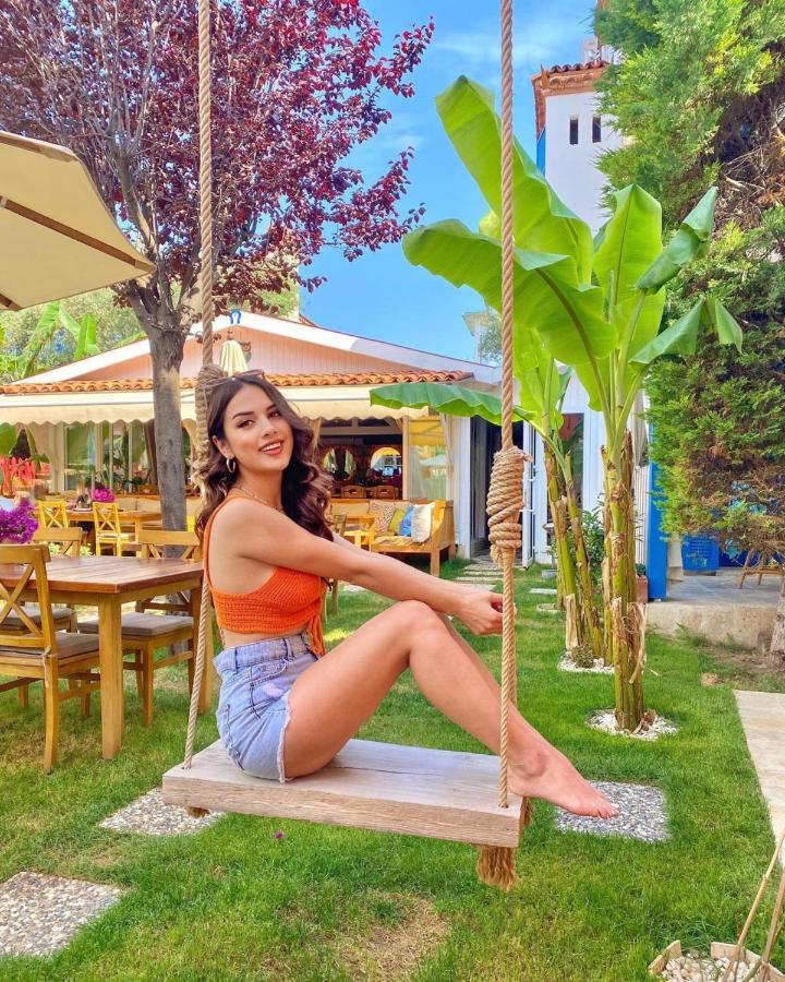 Banana Alacati Food & Stay - Adults Only מראה חיצוני תמונה