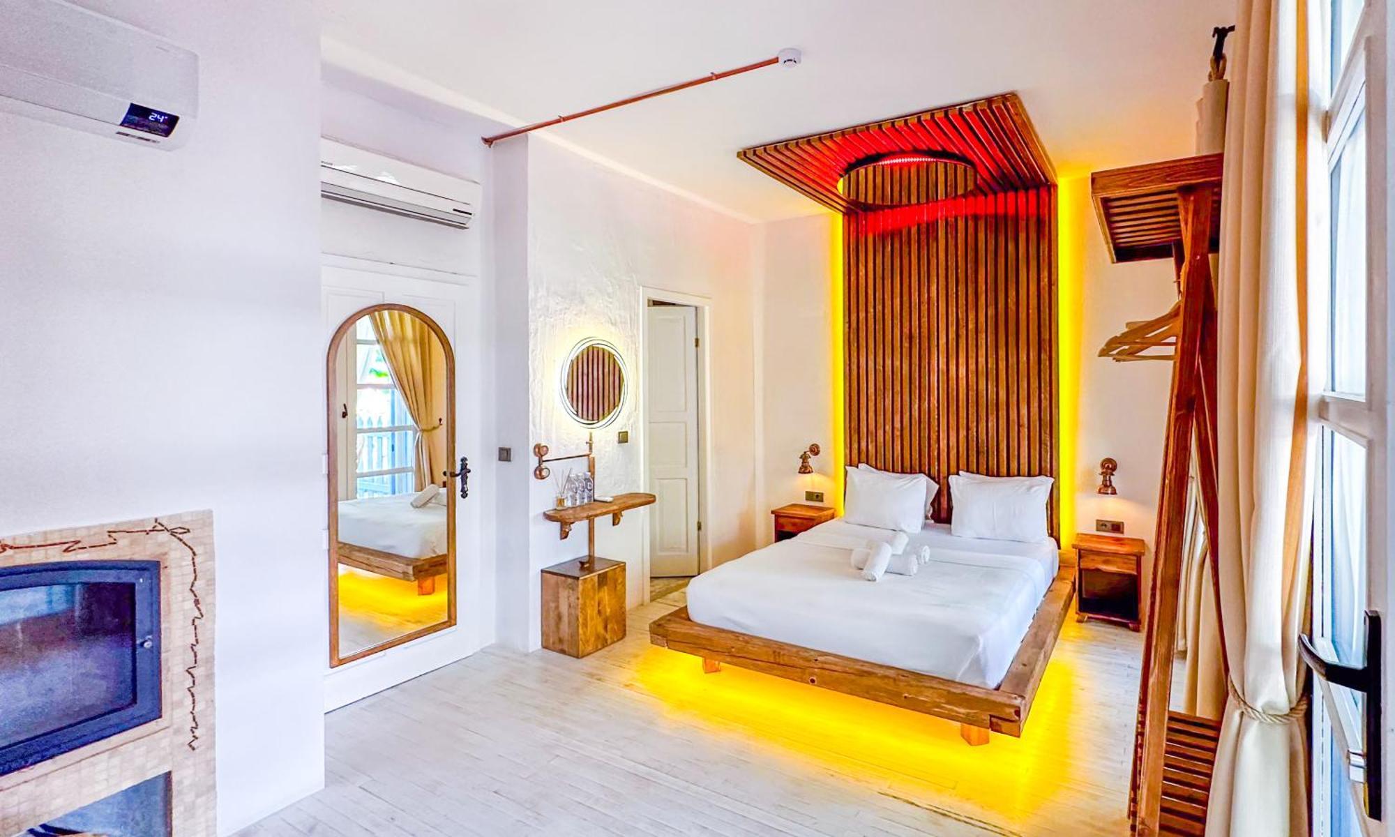 Banana Alacati Food & Stay - Adults Only מראה חיצוני תמונה