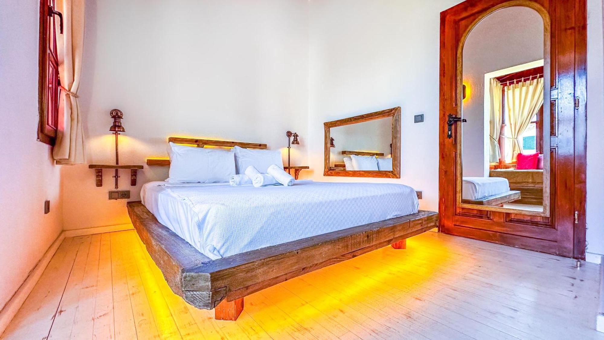 Banana Alacati Food & Stay - Adults Only חדר תמונה