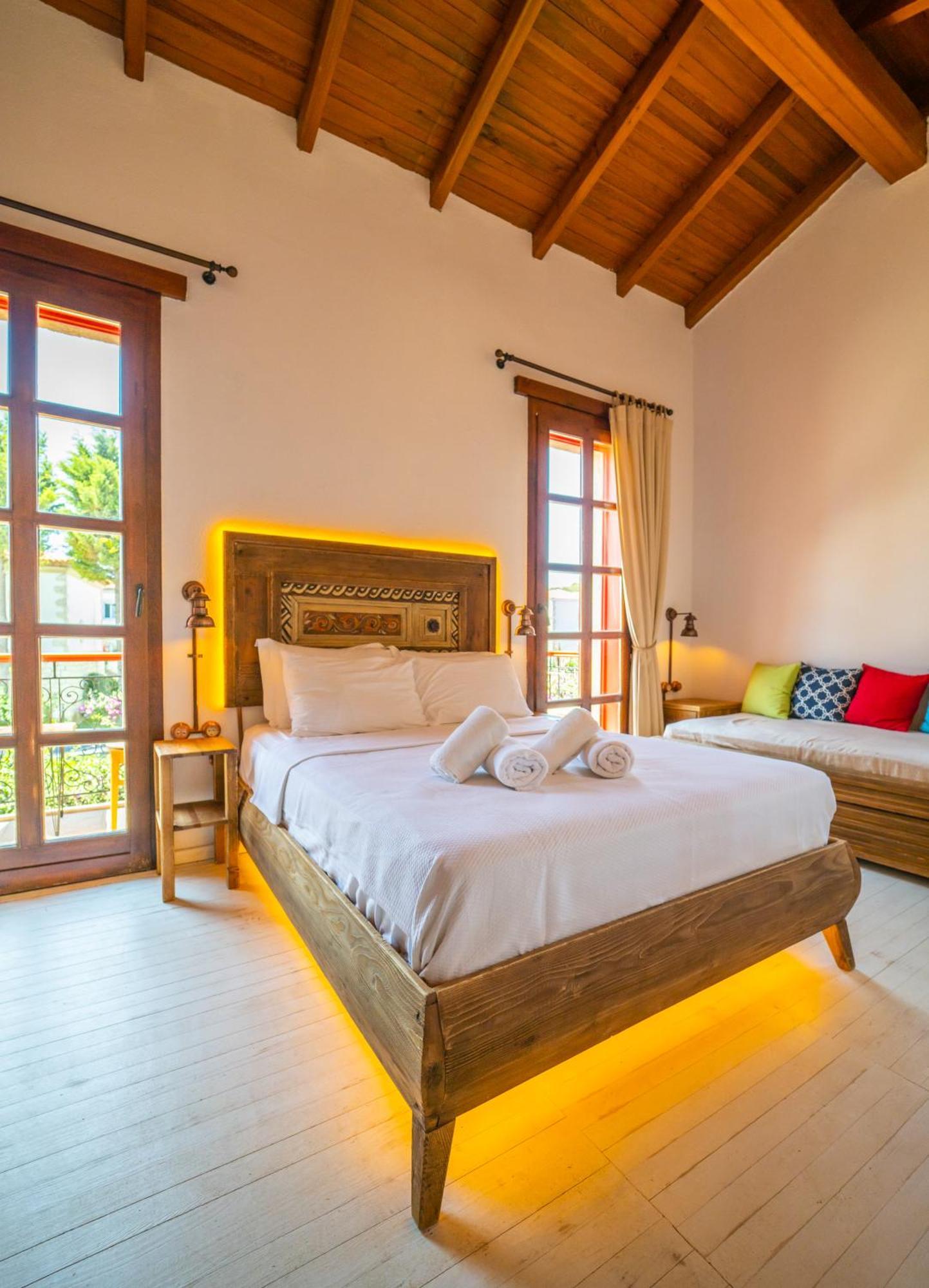 Banana Alacati Food & Stay - Adults Only חדר תמונה